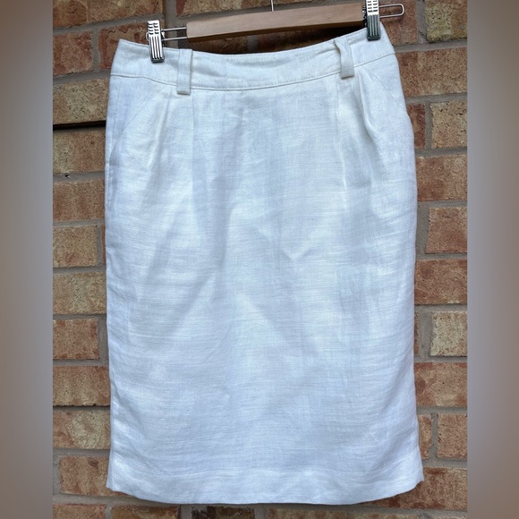 Banana Republic Dresses & Skirts - Banana Republic linen pencil skirt